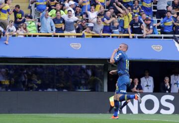 Soccer Football - Copa Libertadores Final - First Leg - Boca Juniors v River Plate - Alberto J. Armando Stadium, Buenos Aires, Argentina - November 11, 2018  Boca Juniors' Dario Benedetto celebrates scoring their second goal   