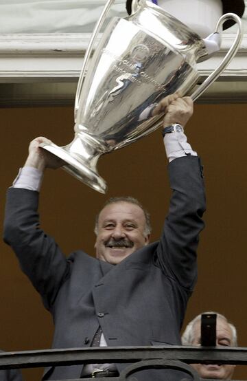 2 Ligas, 2 Champions League, 1 Spanish Super Cup, 1 European Super Cup and 1 Intercontinental Cup.