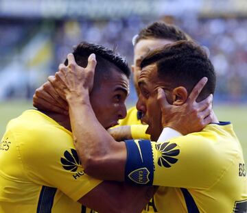 Buenos Aires, 25 Febrero 2018 Argentina
SUPERLIGA
Boca Juniors vs San Martin de San Juan, por la fecha 17 ta del torneo, en La Bombonera.
 Festejo de Gol de Carlos Tevez de Boca Juniors
Foto Ortiz Gustavo