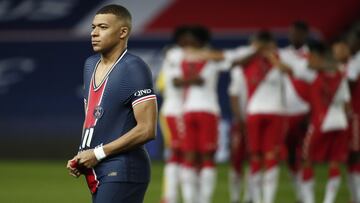 Soccer Football - Ligue 1 - Paris St Germain v AS Monaco - Parc des Princes, Paris, France - February 21, 2021 Paris St Germain&#039;s Kylian Mbappe before the match REUTERS/Benoit Tessier