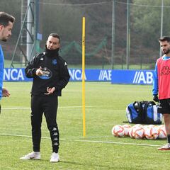Borja planea una revolución para revertir la crisis del Depor