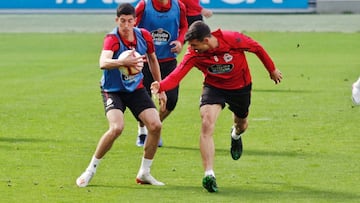 11/05/19 DEPORTIVO DE LA CORU&Ntilde;A
 ENTRENAMIENTO
 CARLOS FERNANDEZ
 VICENTE GOMEZ