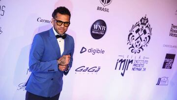 Dani Alves, en un acto ben&eacute;fico en Brasil.