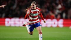 Aprobados y suspensos del Granada: Izan González se suelta el pelo