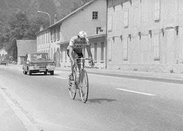 El asturiano Luis Balagué, compañero de equipo de ciclistas históricos como Jacques Anquetil y Luis Ocaña, falleció a la edad de 77 años el 18 de febrero a causa de una larga enfermedad. Debutó como profesional en el Bic en 1969, y entre sus triunfos destaca una etapa de la Vuelta a España de 1972, una escapada en solitario de 259 kilómetros entre Manresa y Zaragoza, una de las más largas de la historia. En la Vuelta de 1973 acabó octavo en la general. Colgó la bici con el Teka en 1977. 