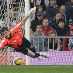 Ronaldo, Di Stéfano... Real Madrid's best ever players by shirt number