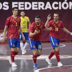 España contra Letonia el 8 de diciembre en Las Rozas