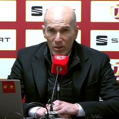 Zidane: "No es una vergüenza, es un momento difícil; había que hacer otra cosa y no lo hicimos"