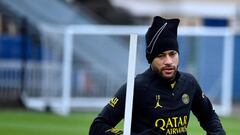 Neymar enreda al PSG
