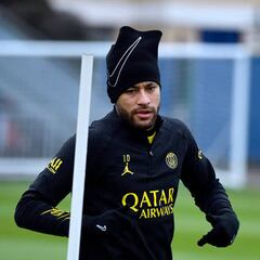 Neymar enreda al PSG