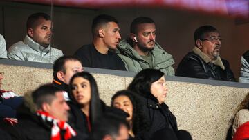 10/01/25 PARTIDO SEGUNDA DIVISION
GRANADA - BURGOS
GRDA PALCO MYRTO UZUNI CON SU AGENTE