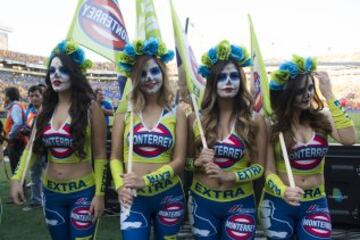 Este fue el ambiente dentro y fuera del campo en el clásico de la 'Sultana del Norte' celebrado este sábado en el Estadio Universitario.