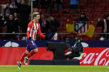 2-0. Griezmann celebró el segundo gol marcado en una falta directa.