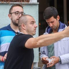 El contagio da ventaja a Djokovic