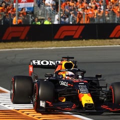 Verstappen dashes to historic home win at Dutch GP and reclaims championship lead