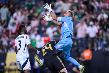 Rodrigo Parra provoca intenso debate entre ‘Piojo’ Herrera y ‘Tuca’ Ferretti