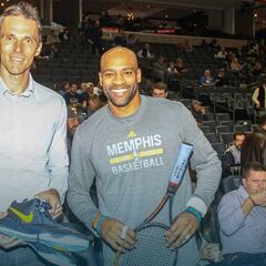 Karlovic, el más viejo del top-100 conoció a Carter, el abuelo NBA