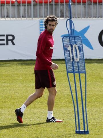 En el entrenamiento, Simeone dio pistas de los posibles titulares ante el Deportivo. 