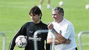 <b>UN TÉCNICO DE LA CASA. </B>Tomeu Llompart se sentará en el banquillo ante Osasuna.