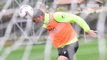 La falta de gol podría conllevar la entrada de Ortuño en el once.