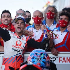 Martín: "He arriesgado en todas las curvas de todas las vueltas"