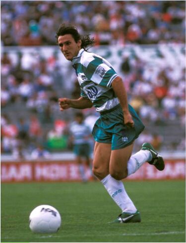 Invierno 1996, Campeón