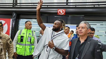 Allan Saint-Maximin New Reinforcement of America during his arrival at Mexico City International Airport, on August 8, 2025, Mexico City, Mexico.