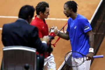 A Gael Monfils no le costó derrotar a Roger Federer en el segundo duelo de la final. Fue por 6-1, 6-4 y 6-3.