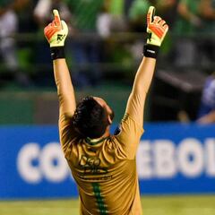 Camilo Vargas, otra apuesta de Pelusso que responde