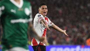 Juan Fernando Quintero of River Plate plays during the match between River Plate and Palmeiras at Estadio Mas Monumental in Buenos Aires, Argentina, on September 17. (Photo by Federico Peretti/NurPhoto via Getty Images)