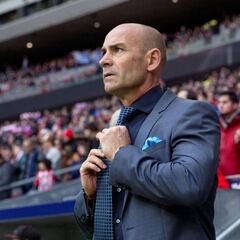Paco Jémez escapa de Irán y ya está en España