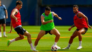 20230713
Entrenamiento 
RCD Espanyol 
Jofre (29) RCD Espanyol 
Edu Exposito (20) RCD Espanyol
Lazo (16) RCD Espanyol
