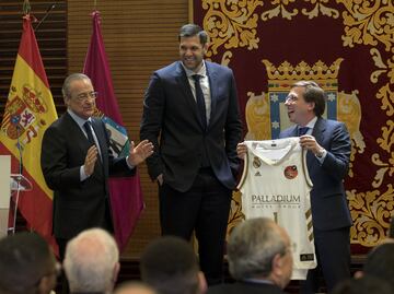 Florentino Pérez, Felipe Reyes y José Luis Martínez-Almeída.