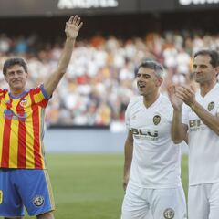 Kempes: "Esta gente de Meriton se tiene que ir"