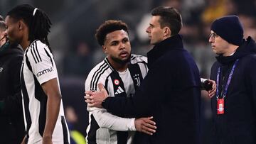 Thiago Motta llena de elogios a Weston McKennie con la Juventus