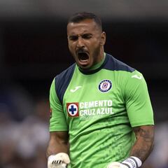 Afición de Cruz Azul abucheó a Guillermo Allison