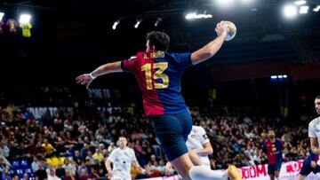 Aitor Ariño siempre cumple en el Barça.