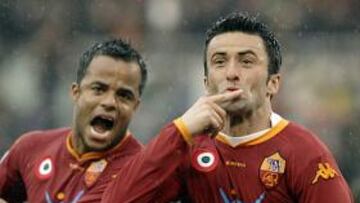 <b>SIGUE EN LA PELEA.</b> El Roma sigue presionando al Inter.