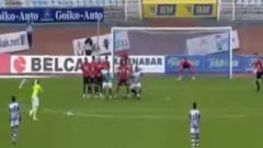 El inolvidable gol de tiro libre que anotó Bravo en España