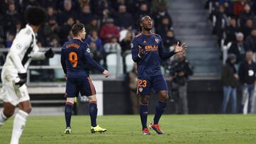 Batshuayi, ante la Juventus.