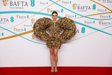 Andreea Cristea posa a su llegada a los Premios de Cine de la Academia Británica de Cine y Televisión (BAFTA) de 2023 en el Royal Festival Hall de Londres, Gran Bretaña. 