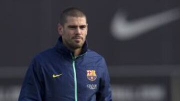 Valdés ya trabaja con el resto y Xavi sigue al margen del grupo