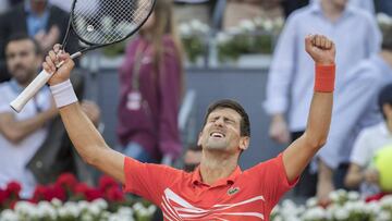 Djokovic domina a Tsitsipas e iguala a Nadal: 33 Masters 1.000