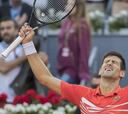 Djokovic domina a Tsitsipas e iguala a Nadal: 33 Masters 1.000