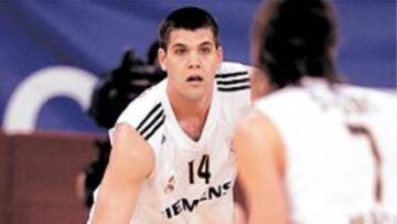 <b>REFUERZO INTERIOR. </b>Reyes vuelve tras no jugar el domingo en Sevilla.