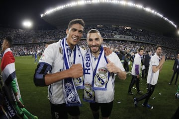 Varane y Benzema.