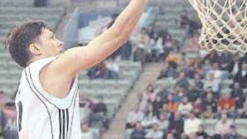 <b>SUPERIORIDAD. </b>En velocidad (Tomas) y altura (Sinanovic), ventaja local.