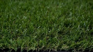 Elige el mejor césped artificial para tu jardín o terraza