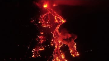 El volcán como no lo habías visto: impresionantes tomas de la primera noche de erupción