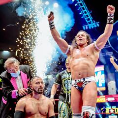 Volador Jr. rapó a Rocky Romero en Homenaje a Dos Leyendas